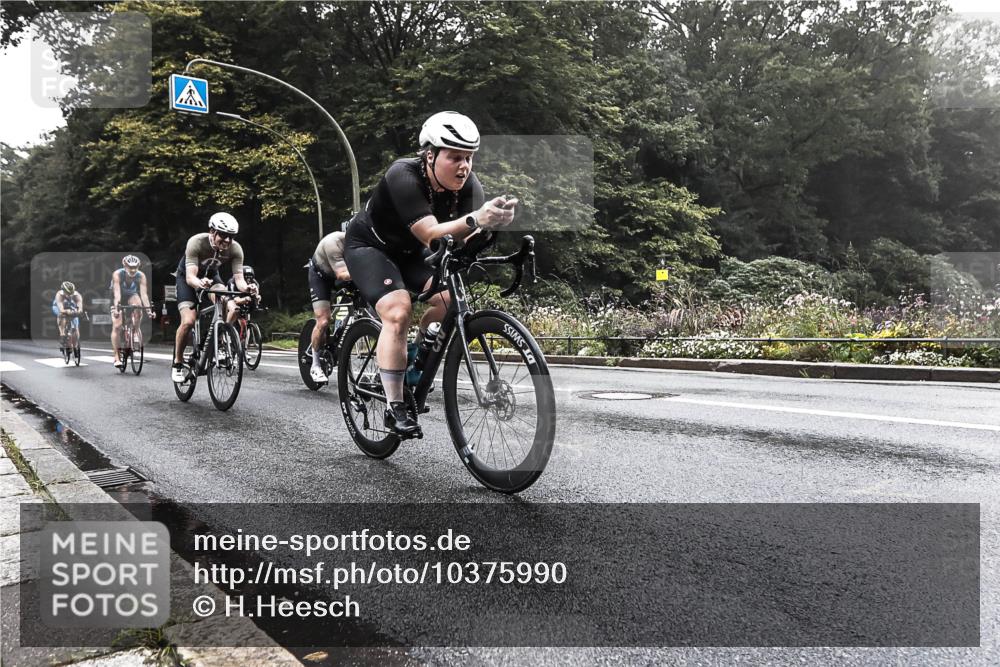 13.09.2026 - Stadtparktriathlon H.Heesch http://msf.ph/oto/10375990 13.09.2026 09:21:41 Radfahren 76, 81, 84, 114, 194, 198 meine-sportfotos.de