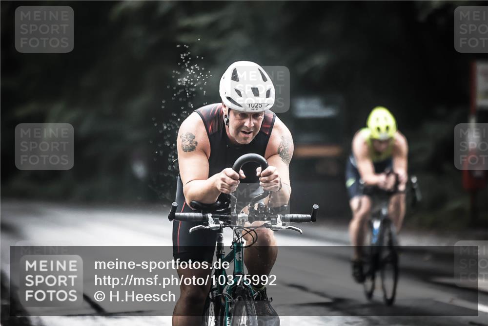 13.09.2026 - Stadtparktriathlon H.Heesch http://msf.ph/oto/10375992 13.09.2026 12:15:22 Radfahren 1006, 1025, 1026, 1040, 1050, 1068 meine-sportfotos.de