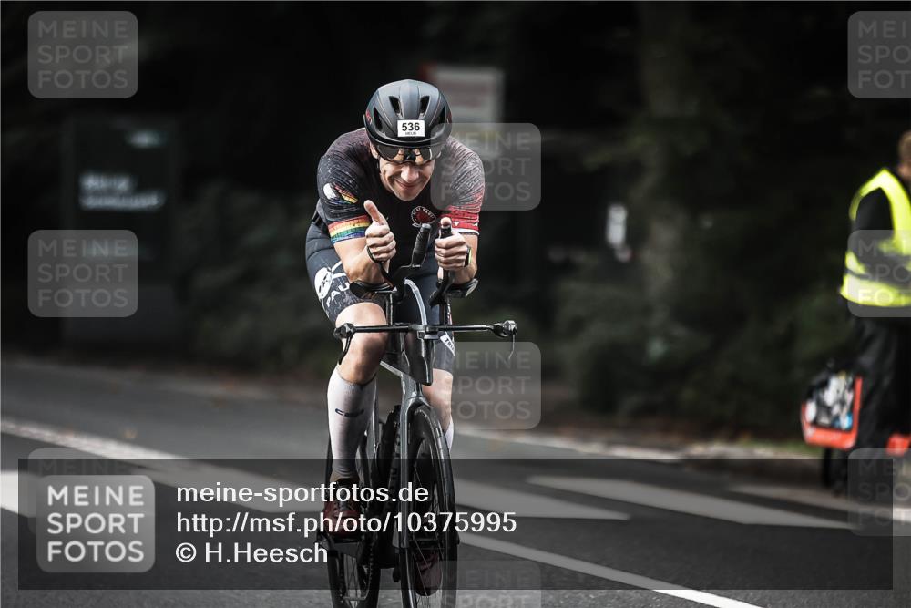 13.09.2026 - Stadtparktriathlon H.Heesch http://msf.ph/oto/10375995 13.09.2026 10:57:24 Radfahren 404, 534, 536, 541, 664 meine-sportfotos.de