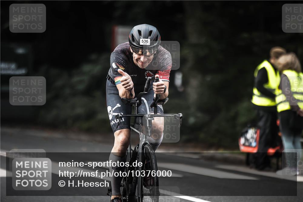 13.09.2026 - Stadtparktriathlon H.Heesch http://msf.ph/oto/10376000 13.09.2026 10:57:24 Radfahren 404, 534, 536, 541, 664 meine-sportfotos.de