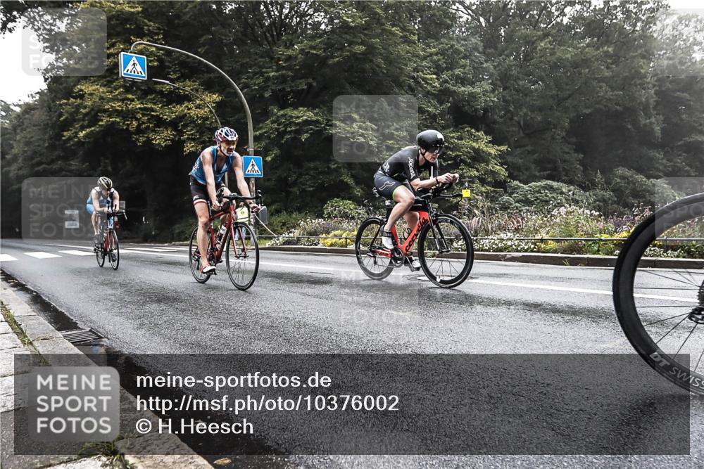 13.09.2026 - Stadtparktriathlon H.Heesch http://msf.ph/oto/10376002 13.09.2026 09:21:41 Radfahren 76, 81, 84, 114, 194, 198 meine-sportfotos.de