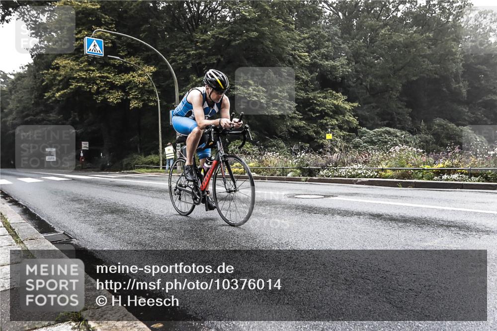 13.09.2026 - Stadtparktriathlon H.Heesch http://msf.ph/oto/10376014 13.09.2026 09:21:42 Radfahren 76, 81, 84, 114, 194, 198 meine-sportfotos.de