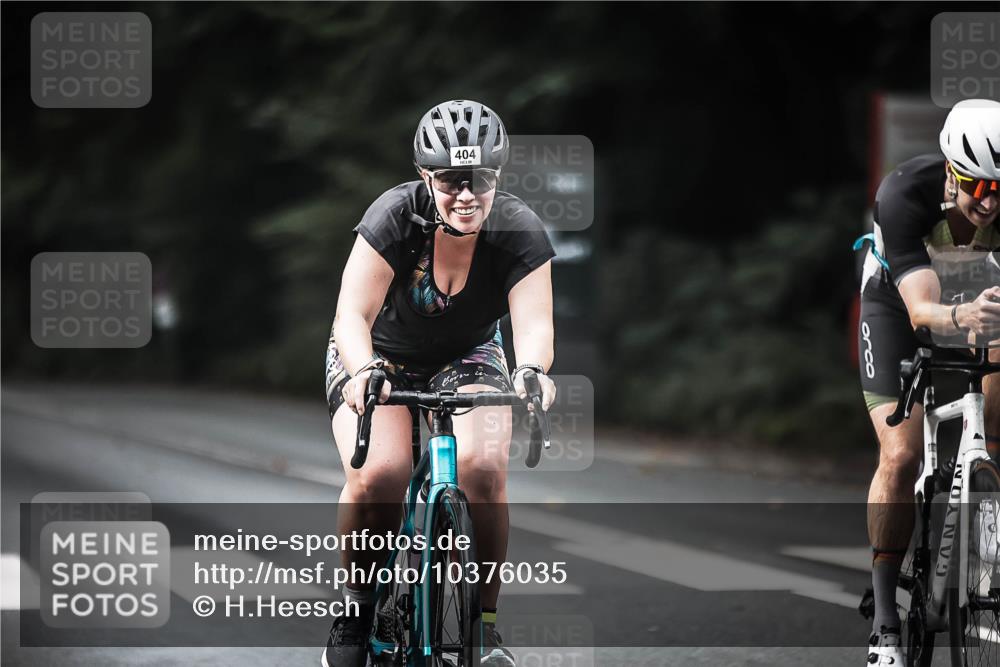 13.09.2026 - Stadtparktriathlon H.Heesch http://msf.ph/oto/10376035 13.09.2026 10:57:27 Radfahren 404, 534, 536, 541, 559, 563 meine-sportfotos.de