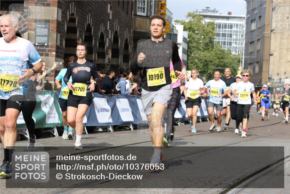 13.09.2026 - 21. swb-Marathon Bremen Strokosch-Dieckow http://msf.ph/oto/10376053 13.09.2026 11:02:53 Ziel 10273, 10278, 11137, 11261, 11508, 11526, 11554, 11662, 11890, 11945, 12154, 12169, 12252, 12429, 12451, 12489, 10185, 10528, 10598, 10715, 10727, 10731, 11070, 11095, 11313, 11676, 11697, 11836, 12214, 12421, 12432, 12448, 12483 meine-sportfotos.de