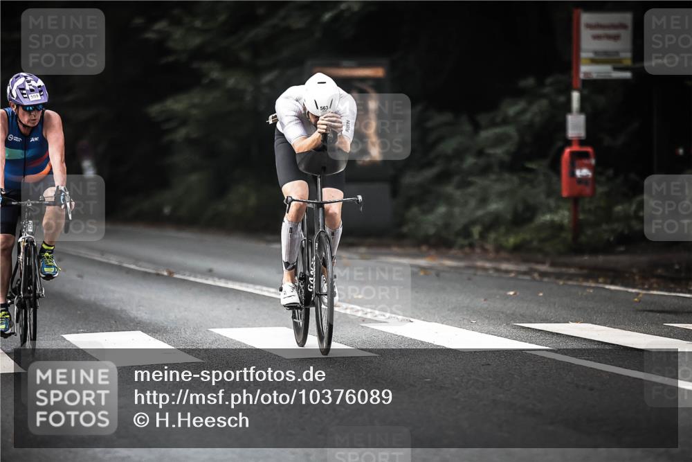 13.09.2026 - Stadtparktriathlon H.Heesch http://msf.ph/oto/10376089 13.09.2026 10:57:31 Radfahren 404, 512, 534, 541, 559, 563, 619 meine-sportfotos.de