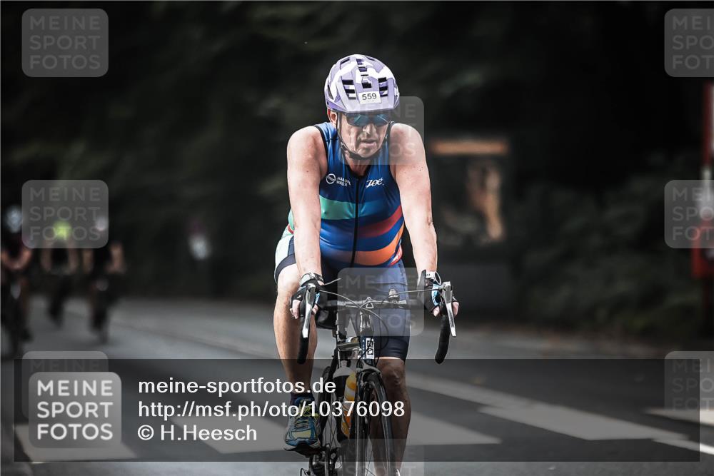 13.09.2026 - Stadtparktriathlon H.Heesch http://msf.ph/oto/10376098 13.09.2026 10:57:33 Radfahren 400, 512, 559, 560, 563, 619 meine-sportfotos.de