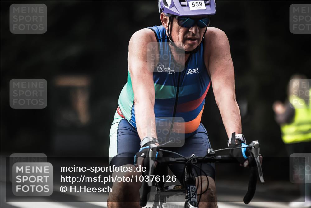 13.09.2026 - Stadtparktriathlon H.Heesch http://msf.ph/oto/10376126 13.09.2026 10:57:33 Radfahren 400, 512, 559, 560, 563, 619 meine-sportfotos.de