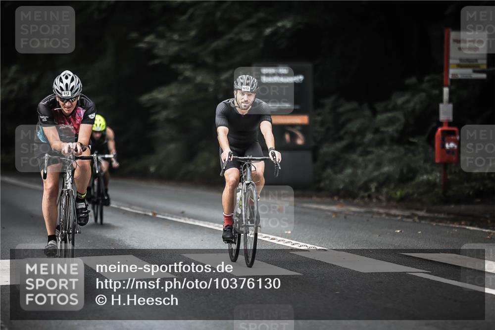 13.09.2026 - Stadtparktriathlon H.Heesch http://msf.ph/oto/10376130 13.09.2026 10:57:36 Radfahren 400, 512, 559, 560, 563, 619 meine-sportfotos.de