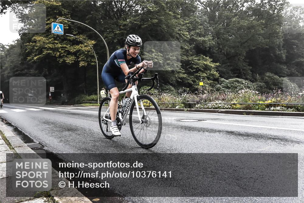 13.09.2026 - Stadtparktriathlon H.Heesch http://msf.ph/oto/10376141 13.09.2026 09:22:30 Radfahren 142, 203 meine-sportfotos.de