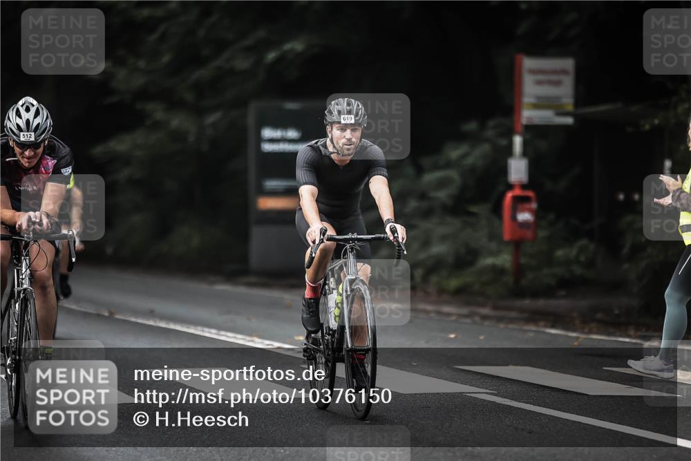 13.09.2026 - Stadtparktriathlon H.Heesch http://msf.ph/oto/10376150 13.09.2026 10:57:36 Radfahren 400, 512, 559, 560, 563, 619 meine-sportfotos.de