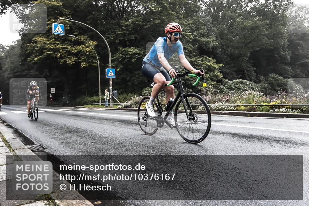 13.09.2026 - Stadtparktriathlon H.Heesch http://msf.ph/oto/10376167 13.09.2026 09:22:41 Radfahren 104, 128, 147, 151 meine-sportfotos.de