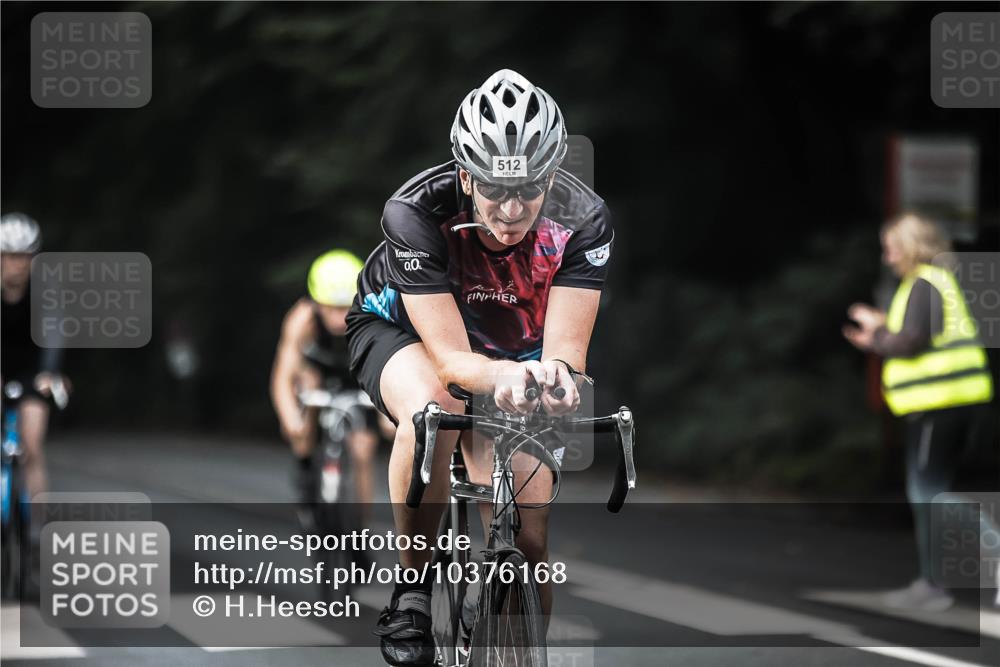 13.09.2026 - Stadtparktriathlon H.Heesch http://msf.ph/oto/10376168 13.09.2026 10:57:37 Radfahren 400, 512, 554, 559, 560, 563, 619 meine-sportfotos.de