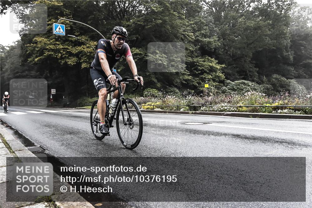 13.09.2026 - Stadtparktriathlon H.Heesch http://msf.ph/oto/10376195 13.09.2026 09:22:45 Radfahren 117, 128, 147, 151, 161 meine-sportfotos.de