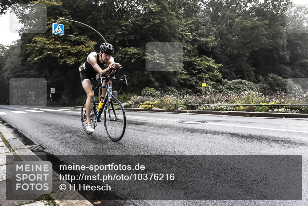 13.09.2026 - Stadtparktriathlon H.Heesch http://msf.ph/oto/10376216 13.09.2026 09:22:51 Radfahren 93, 189 meine-sportfotos.de