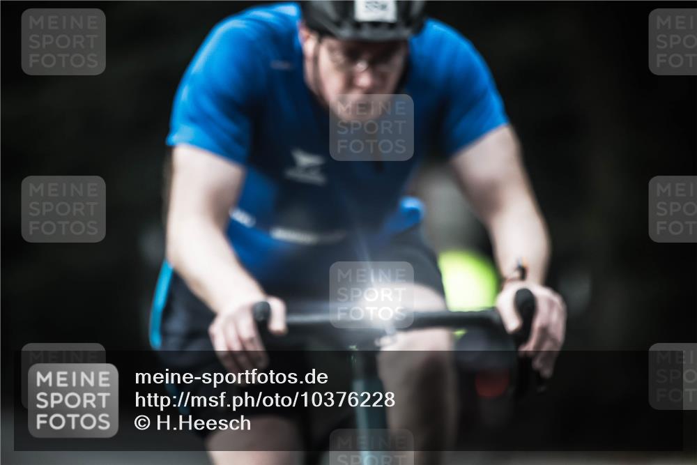 13.09.2026 - Stadtparktriathlon H.Heesch http://msf.ph/oto/10376228 13.09.2026 10:57:44 Radfahren 400, 476, 496, 503, 554, 560, 635 meine-sportfotos.de