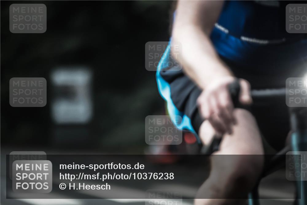 13.09.2026 - Stadtparktriathlon H.Heesch http://msf.ph/oto/10376238 13.09.2026 10:57:44 Radfahren 400, 476, 496, 503, 554, 560, 635 meine-sportfotos.de