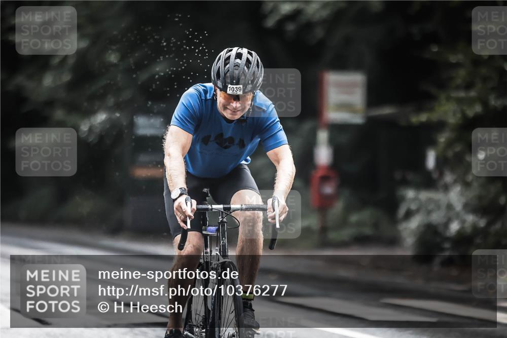 13.09.2026 - Stadtparktriathlon H.Heesch http://msf.ph/oto/10376277 13.09.2026 12:17:06 Radfahren 1039 meine-sportfotos.de