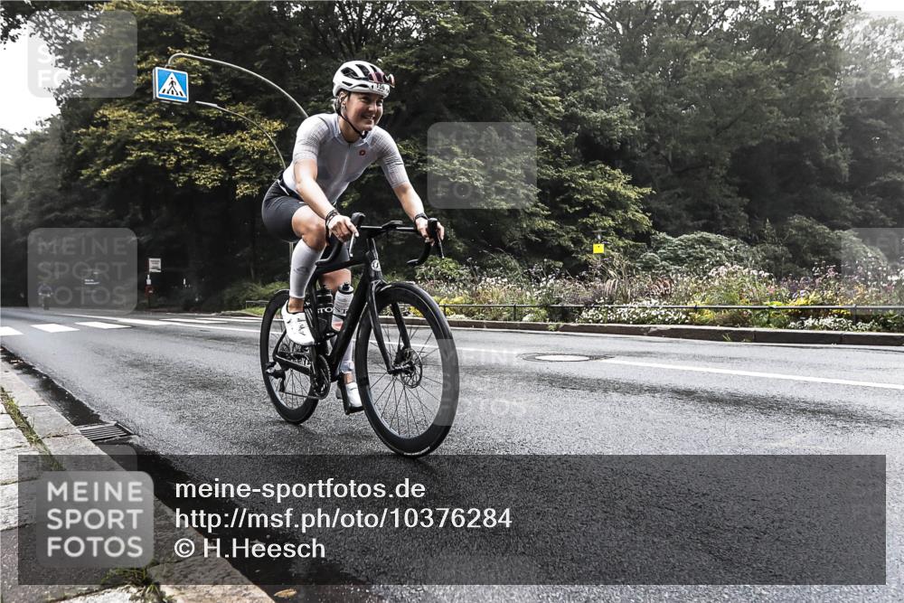 13.09.2026 - Stadtparktriathlon H.Heesch http://msf.ph/oto/10376284 13.09.2026 09:23:28 Radfahren 156 meine-sportfotos.de