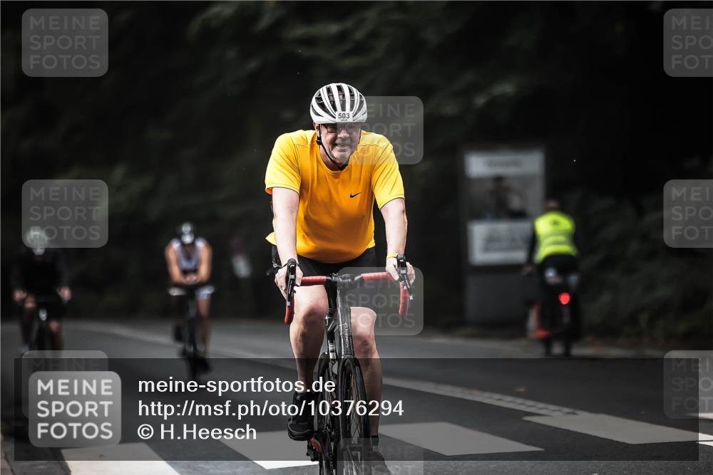 13.09.2026 - Stadtparktriathlon H.Heesch http://msf.ph/oto/10376294 13.09.2026 10:57:47 Radfahren 476, 496, 503, 554, 635 meine-sportfotos.de
