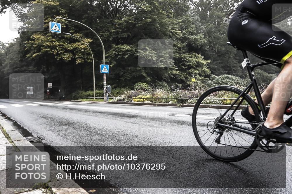 13.09.2026 - Stadtparktriathlon H.Heesch http://msf.ph/oto/10376295 13.09.2026 09:23:34 Radfahren 103 meine-sportfotos.de