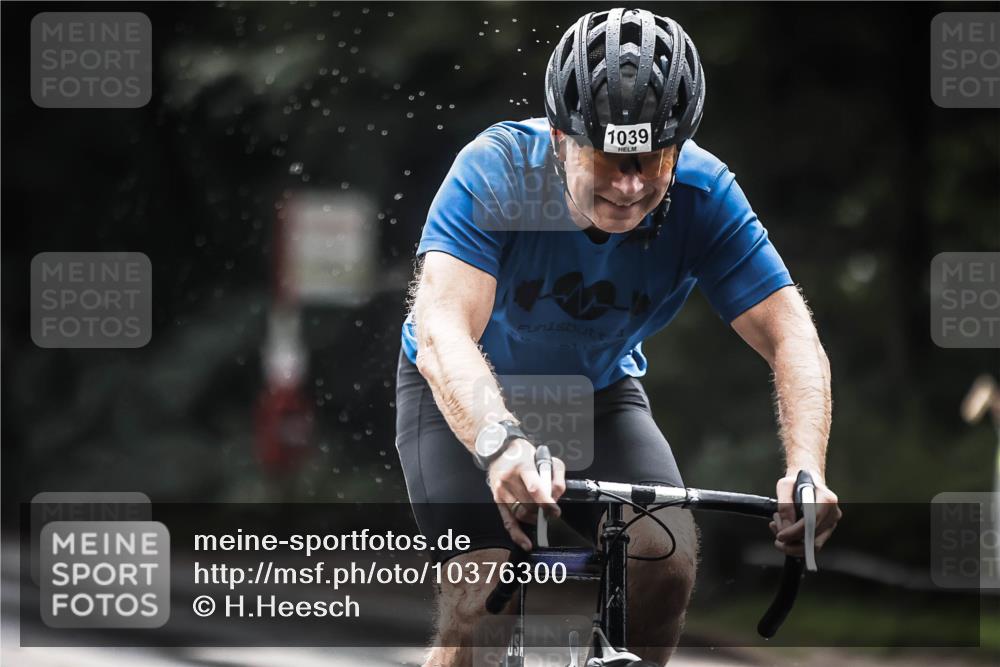 13.09.2026 - Stadtparktriathlon H.Heesch http://msf.ph/oto/10376300 13.09.2026 12:17:06 Radfahren 1039 meine-sportfotos.de