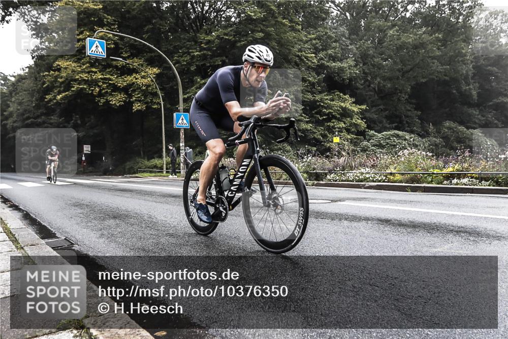 13.09.2026 - Stadtparktriathlon H.Heesch http://msf.ph/oto/10376350 13.09.2026 09:24:01 Radfahren 85, 140, 146 meine-sportfotos.de