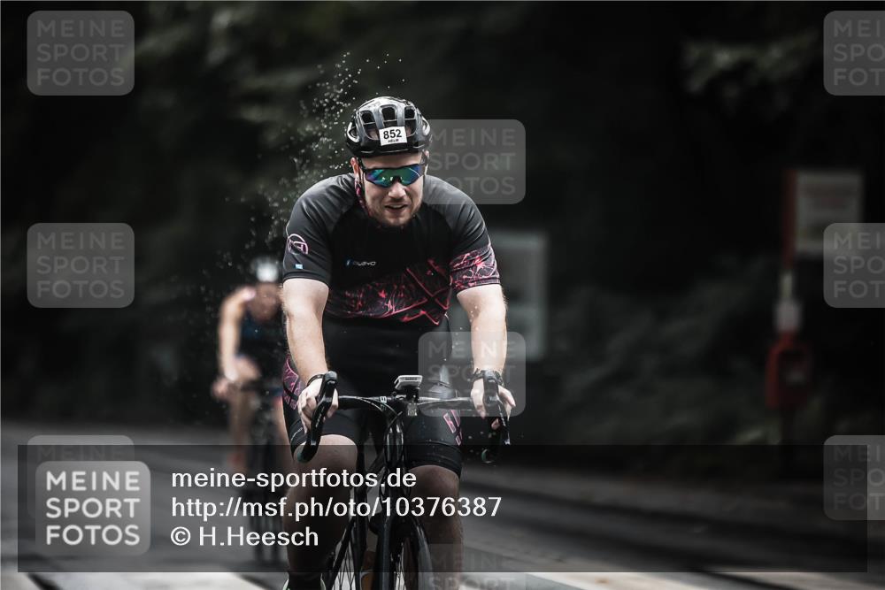 13.09.2026 - Stadtparktriathlon H.Heesch http://msf.ph/oto/10376387 13.09.2026 12:17:21 Radfahren 852, 965, 977, 995, 1005, 1044, 1060, 1085, 1111, 1114, 1174 meine-sportfotos.de