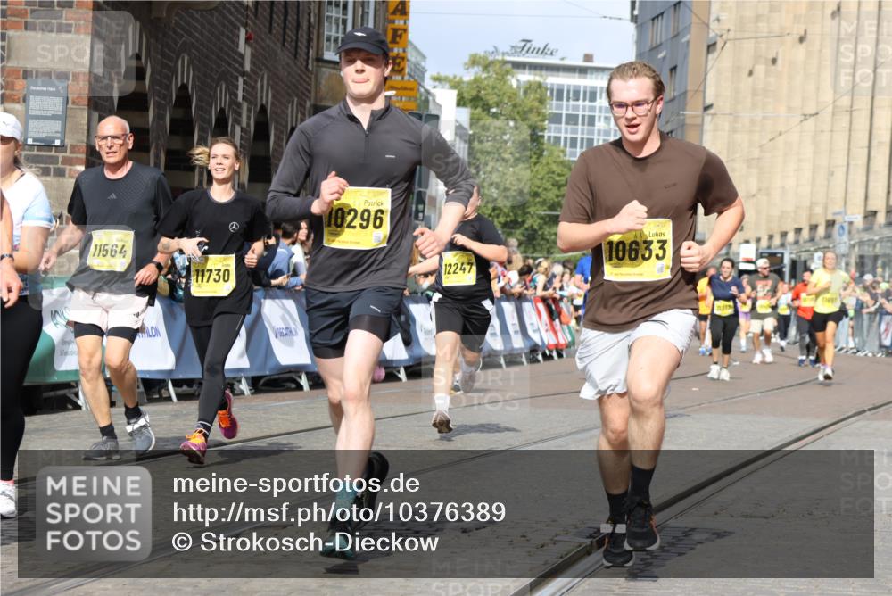 13.09.2026 - 21. swb-Marathon Bremen Strokosch-Dieckow http://msf.ph/oto/10376389 13.09.2026 11:02:59 Ziel 10190, 10296, 10633, 10783, 10945, 10954, 10985, 11096, 11107, 11137, 11261, 11508, 11526, 11554, 11662, 11701, 11719, 11776, 11890, 11945, 12071, 12154, 12169, 12252, 12429, 12451, 12489, 10185, 10195, 10528, 10531, 10598, 10715, 10727, 10959, 11070, 11095, 11493, 11676, 11836, 12214, 12421, 12432, 12483 meine-sportfotos.de