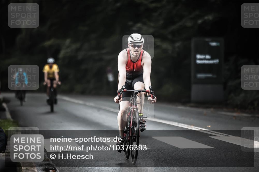 13.09.2026 - Stadtparktriathlon H.Heesch http://msf.ph/oto/10376393 13.09.2026 10:57:55 Radfahren 496, 508, 590, 595, 597, 635, 702 meine-sportfotos.de
