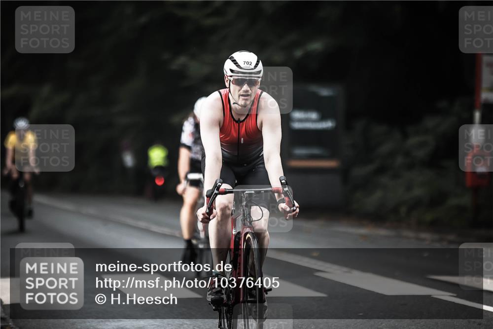 13.09.2026 - Stadtparktriathlon H.Heesch http://msf.ph/oto/10376405 13.09.2026 10:57:56 Radfahren 496, 508, 514, 590, 595, 597, 635, 702 meine-sportfotos.de