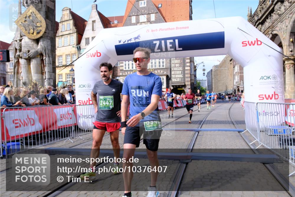 13.09.2026 - 21. swb-Marathon Bremen Tim E. http://msf.ph/oto/10376407 13.09.2026 13:12:33 Ziel 899, 2447, 2820, 3362, 3703, 3830, 4283, 5940, 6107, 6739, 7328, 7521, 8981, 13013 meine-sportfotos.de