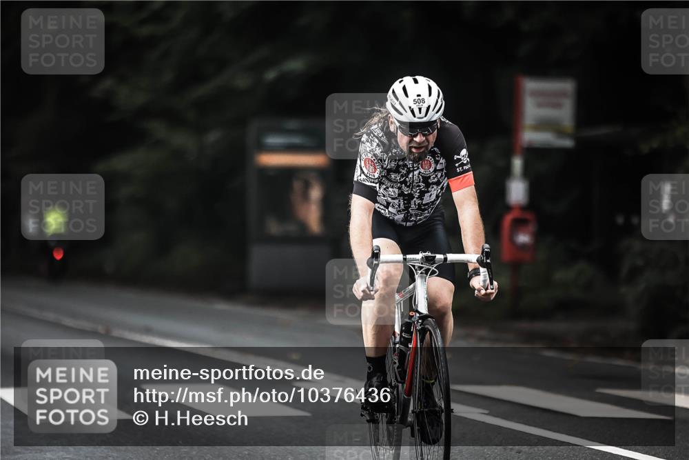 13.09.2026 - Stadtparktriathlon H.Heesch http://msf.ph/oto/10376436 13.09.2026 10:57:57 Radfahren 508, 514, 590, 595, 597, 702 meine-sportfotos.de