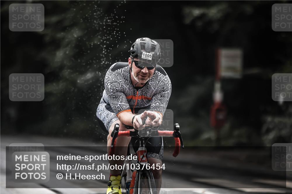 13.09.2026 - Stadtparktriathlon H.Heesch http://msf.ph/oto/10376454 13.09.2026 12:17:25 Radfahren 852, 995, 1005, 1030, 1044, 1060, 1085, 1114 meine-sportfotos.de
