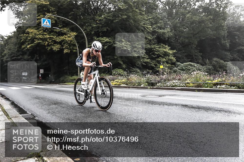 13.09.2026 - Stadtparktriathlon H.Heesch http://msf.ph/oto/10376496 13.09.2026 09:25:27 Radfahren 91, 148 meine-sportfotos.de