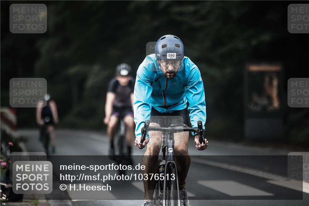 13.09.2026 - Stadtparktriathlon H.Heesch http://msf.ph/oto/10376513 13.09.2026 10:58:01 Radfahren 378, 508, 514, 590, 595, 597, 702 meine-sportfotos.de