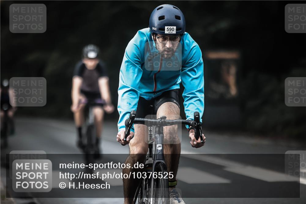 13.09.2026 - Stadtparktriathlon H.Heesch http://msf.ph/oto/10376525 13.09.2026 10:58:01 Radfahren 378, 508, 514, 590, 595, 597, 702 meine-sportfotos.de