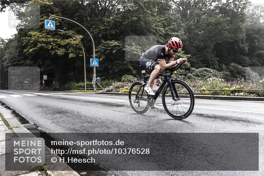 13.09.2026 - Stadtparktriathlon H.Heesch http://msf.ph/oto/10376528 13.09.2026 09:25:59 Radfahren 144 meine-sportfotos.de