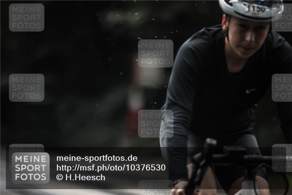 13.09.2026 - Stadtparktriathlon H.Heesch http://msf.ph/oto/10376530 13.09.2026 12:17:33 Radfahren 1030, 1043, 1053, 1060, 1141, 1150 meine-sportfotos.de