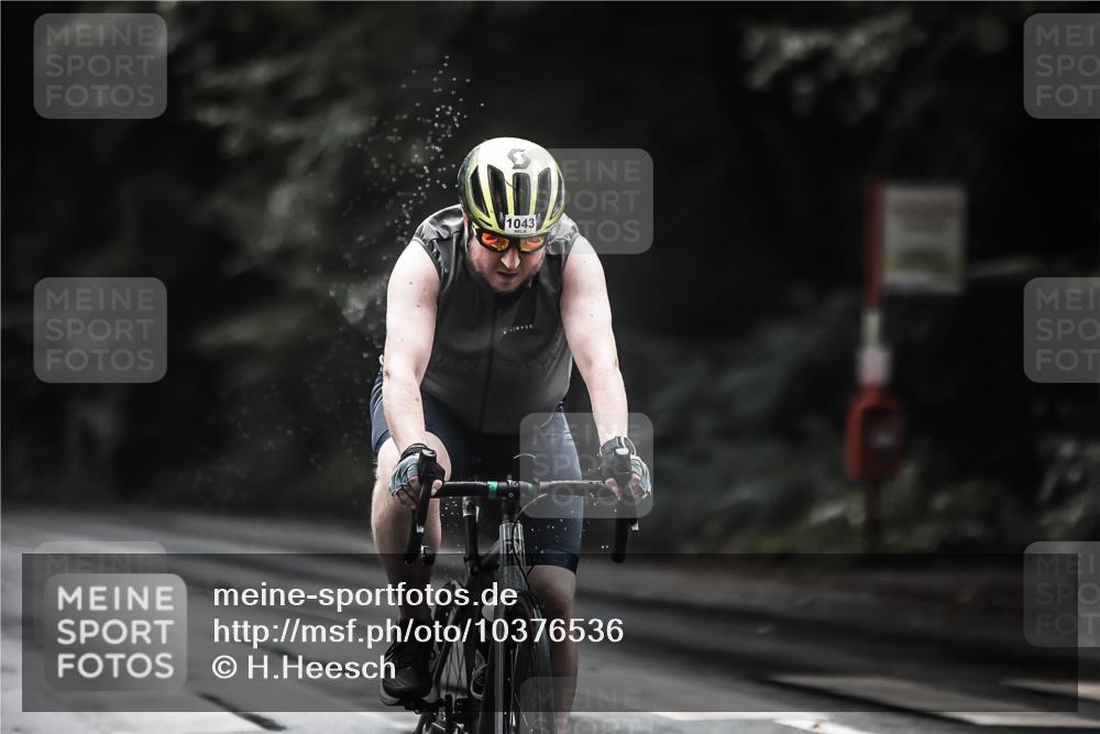 13.09.2026 - Stadtparktriathlon H.Heesch http://msf.ph/oto/10376536 13.09.2026 12:17:34 Radfahren 1030, 1043, 1053, 1141, 1150 meine-sportfotos.de