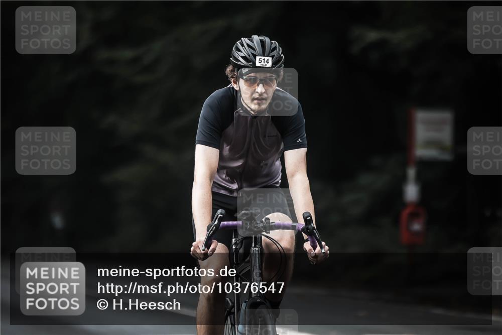 13.09.2026 - Stadtparktriathlon H.Heesch http://msf.ph/oto/10376547 13.09.2026 10:58:03 Radfahren 378, 488, 508, 514, 590, 595, 597 meine-sportfotos.de