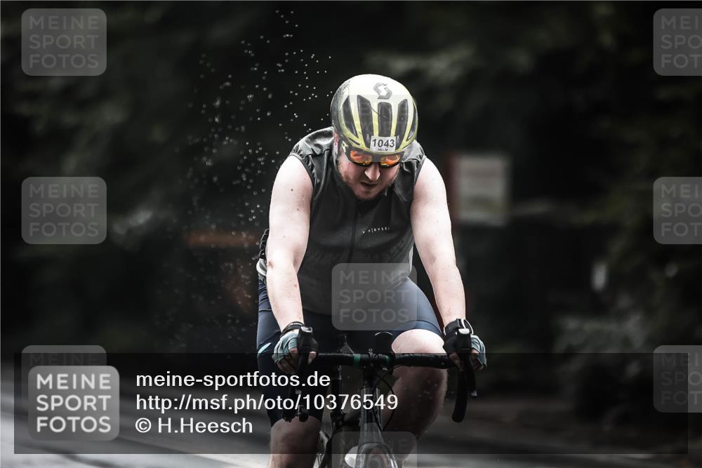 13.09.2026 - Stadtparktriathlon H.Heesch http://msf.ph/oto/10376549 13.09.2026 12:17:34 Radfahren 1030, 1043, 1053, 1141, 1150 meine-sportfotos.de