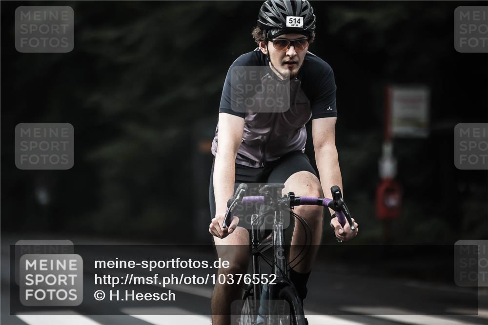13.09.2026 - Stadtparktriathlon H.Heesch http://msf.ph/oto/10376552 13.09.2026 10:58:03 Radfahren 378, 488, 508, 514, 590, 595, 597 meine-sportfotos.de