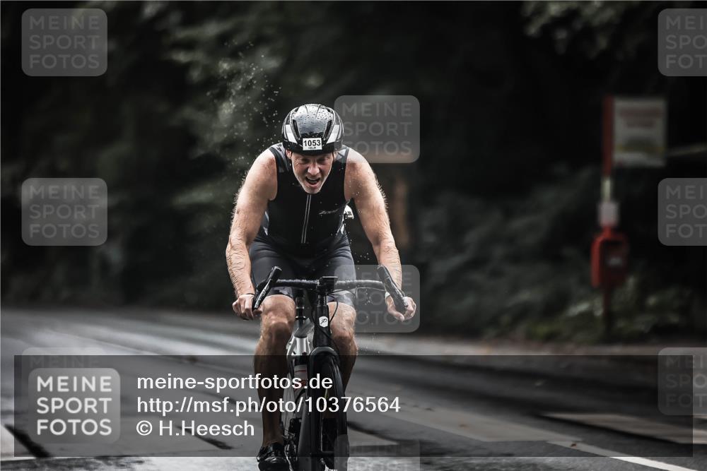 13.09.2026 - Stadtparktriathlon H.Heesch http://msf.ph/oto/10376564 13.09.2026 12:17:37 Radfahren 1016, 1043, 1053, 1124, 1141, 1150 meine-sportfotos.de