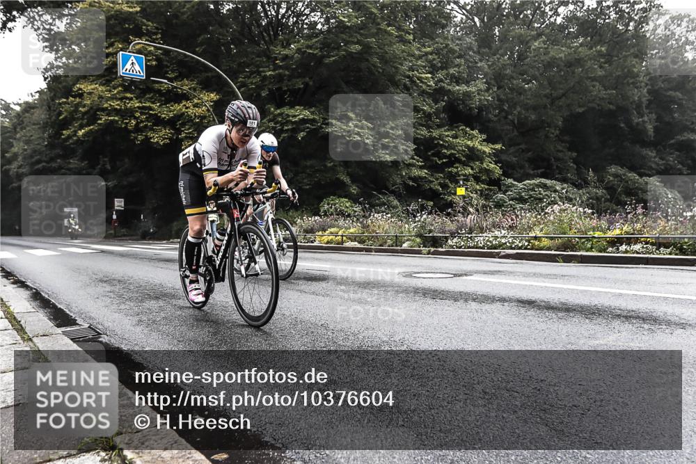 13.09.2026 - Stadtparktriathlon H.Heesch http://msf.ph/oto/10376604 13.09.2026 09:26:45 Radfahren 96, 181, 209 meine-sportfotos.de