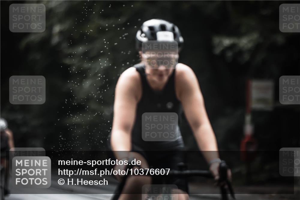 13.09.2026 - Stadtparktriathlon H.Heesch http://msf.ph/oto/10376607 13.09.2026 12:17:39 Radfahren 841, 1016, 1043, 1053, 1124, 1141 meine-sportfotos.de
