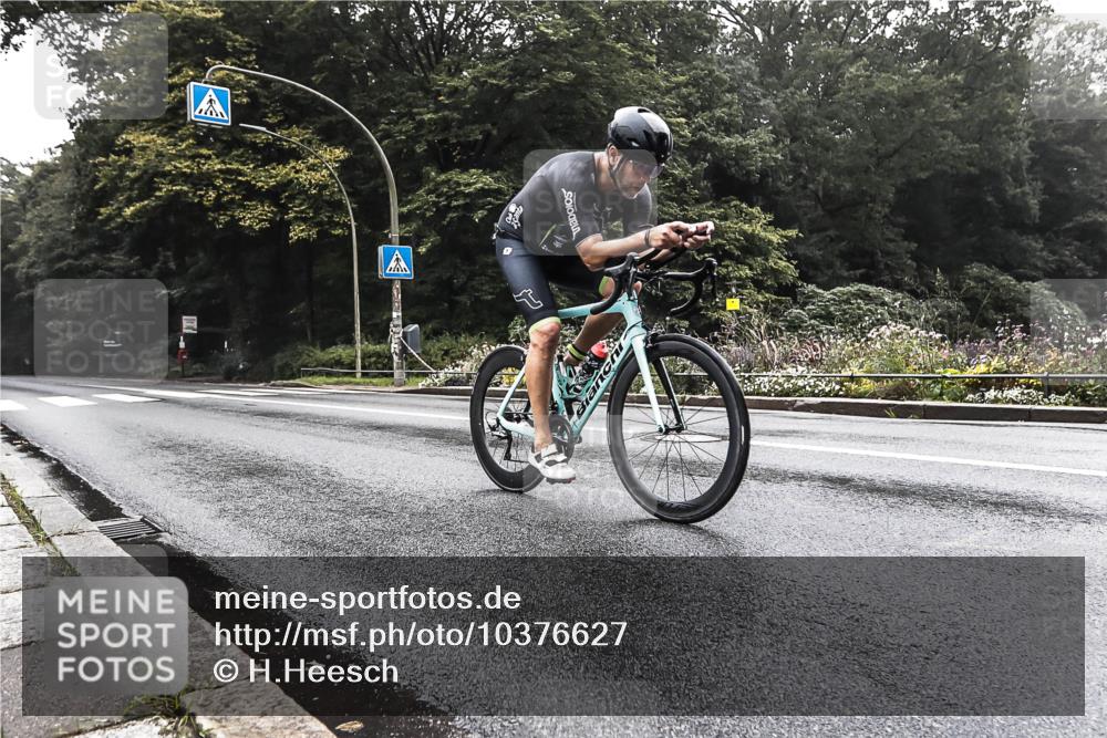 13.09.2026 - Stadtparktriathlon H.Heesch http://msf.ph/oto/10376627 13.09.2026 09:26:52 Radfahren 102 meine-sportfotos.de