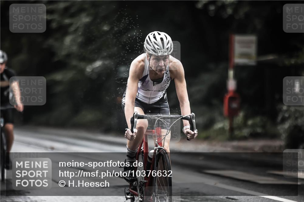 13.09.2026 - Stadtparktriathlon H.Heesch http://msf.ph/oto/10376632 13.09.2026 12:17:42 Radfahren 841, 1000, 1016, 1053, 1124, 1141 meine-sportfotos.de