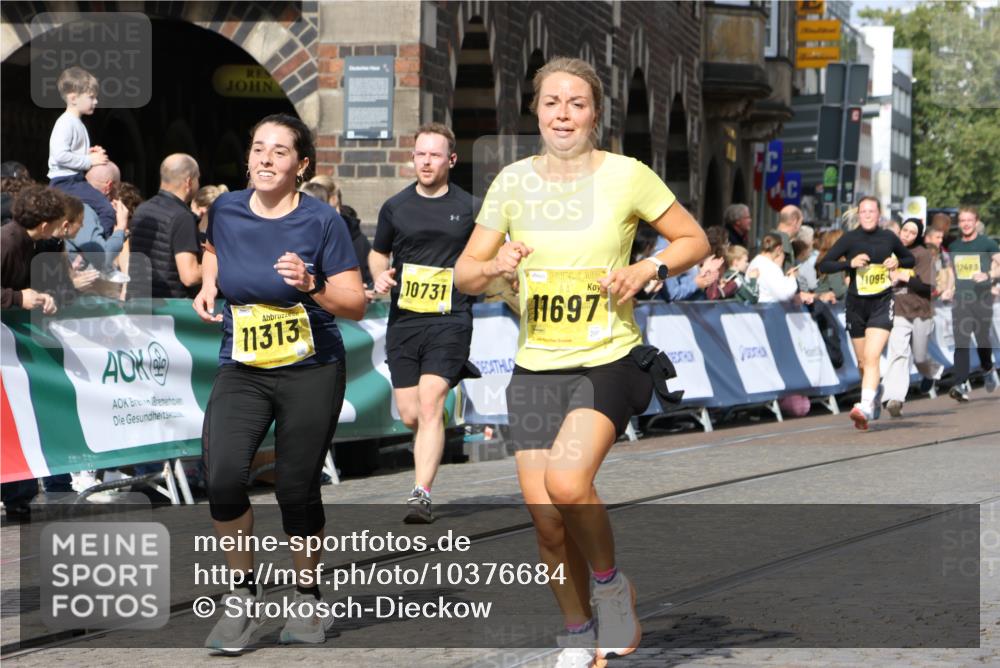 13.09.2026 - 21. swb-Marathon Bremen Strokosch-Dieckow http://msf.ph/oto/10376684 13.09.2026 11:03:07 Ziel 10190, 10296, 10633, 10783, 10945, 10954, 10955, 10985, 11096, 11107, 11261, 11564, 11662, 11697, 11701, 11719, 11730, 11776, 11785, 12071, 12154, 12247, 12429, 12451, 12465, 10092, 10150, 10195, 10237, 10531, 10724, 10727, 10959, 11070, 11493, 11676, 11830, 12068, 12184, 12185 meine-sportfotos.de