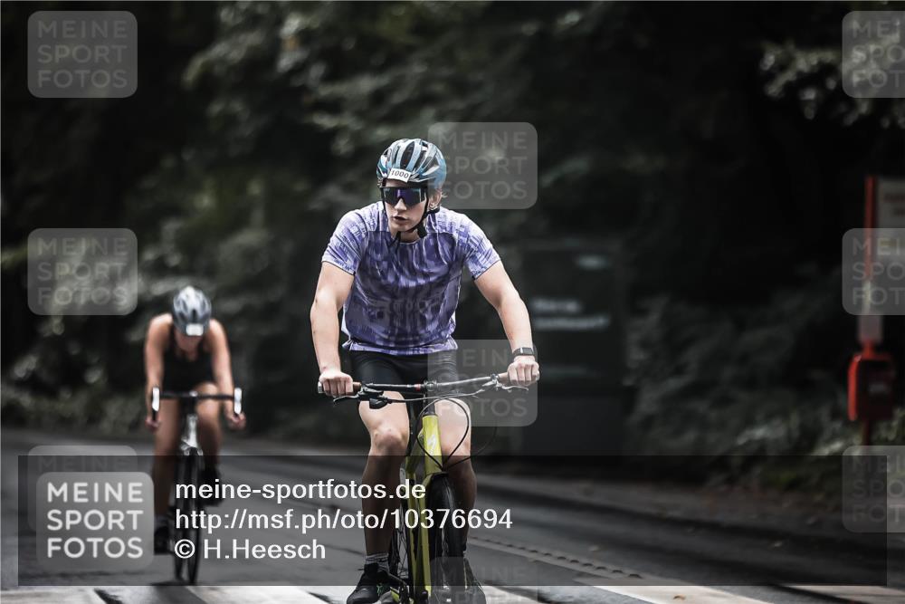 13.09.2026 - Stadtparktriathlon H.Heesch http://msf.ph/oto/10376694 13.09.2026 12:17:47 Radfahren 841, 1000, 1016, 1096, 1124 meine-sportfotos.de