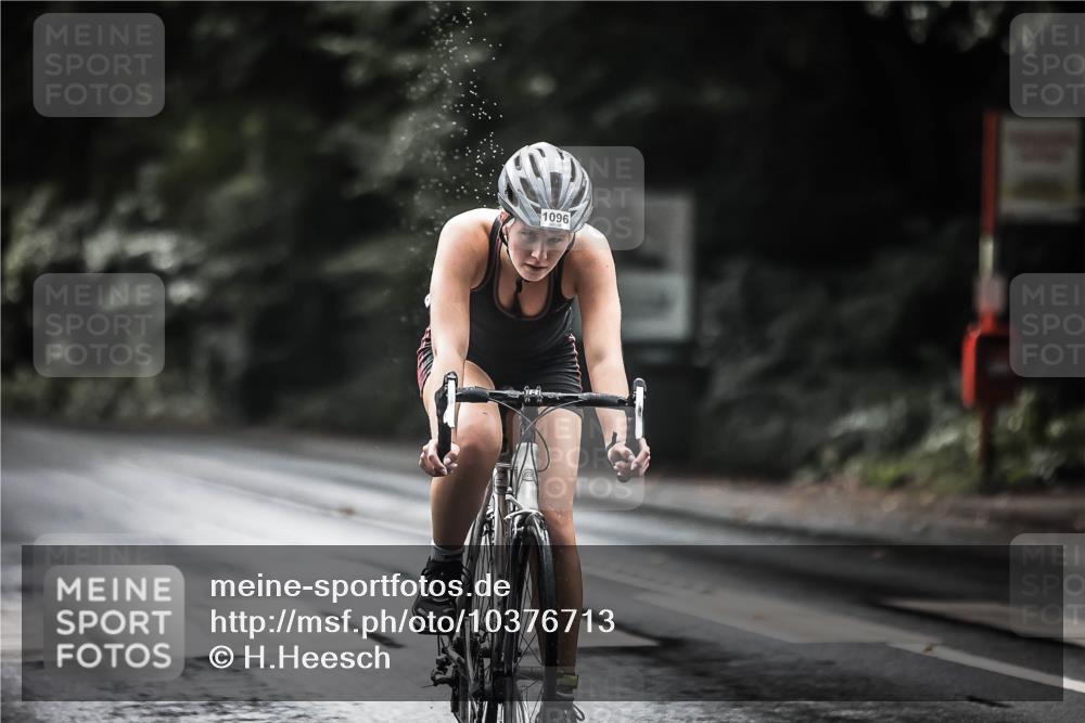 13.09.2026 - Stadtparktriathlon H.Heesch http://msf.ph/oto/10376713 13.09.2026 12:17:49 Radfahren 841, 964, 1000, 1096 meine-sportfotos.de